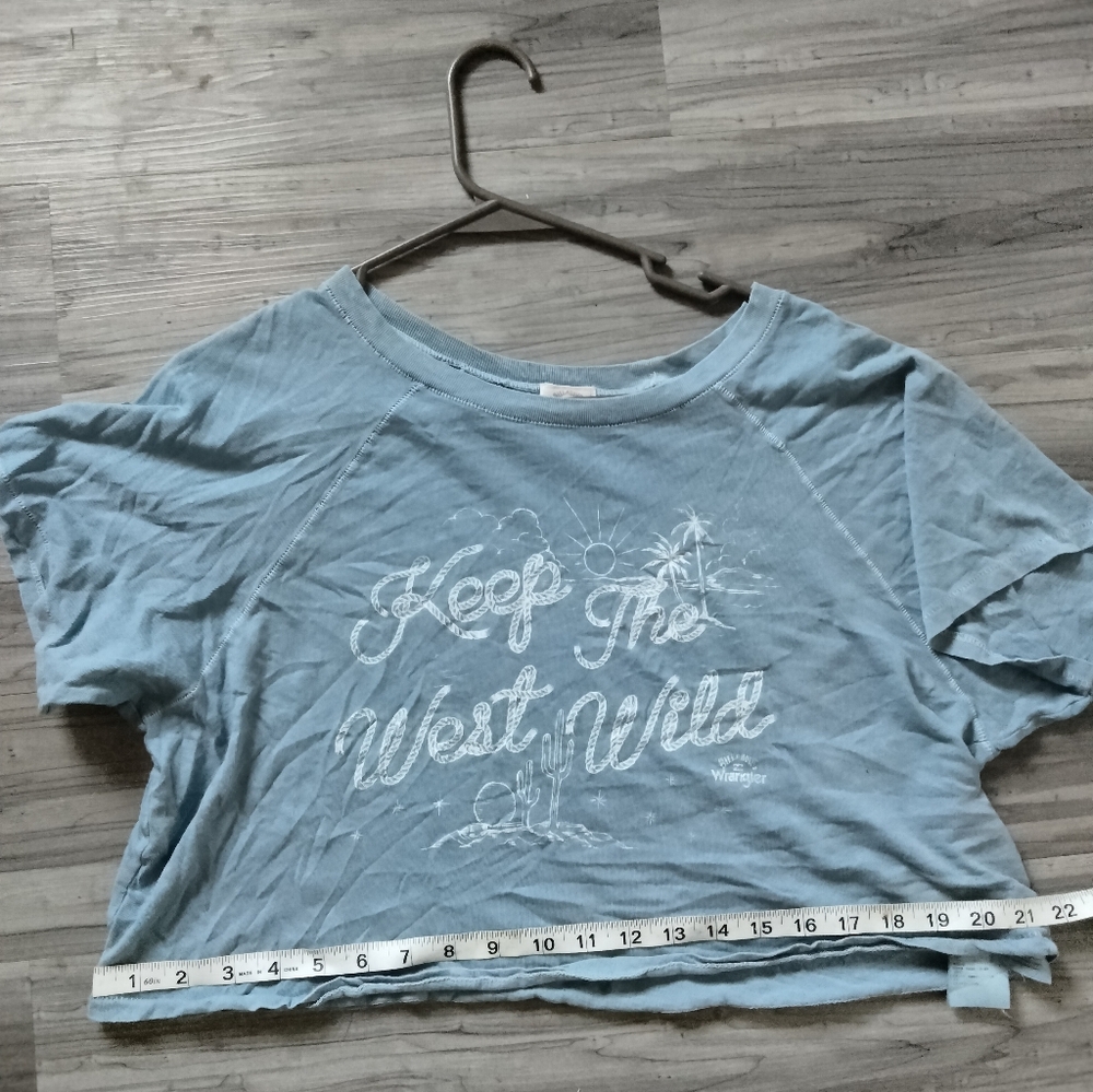 Crop top - Picture 4 of 5